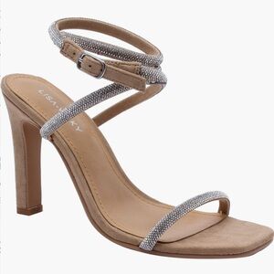 Lisa Vicky Angelic Rhinestone Ankle Strap Heel Size 7.5